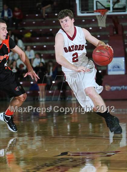 Thumbnail 3 in Sacred Heart Prep vs. Half Moon Bay (CIF CCS D4 Final) photogallery.