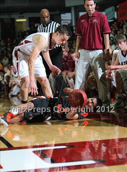 Thumbnail 2 in Sacred Heart Prep vs. Half Moon Bay (CIF CCS D4 Final) photogallery.