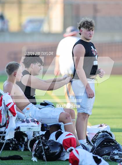 Thumbnail 1 in Springtown @ Mineral Wells (scrimmage) photogallery.