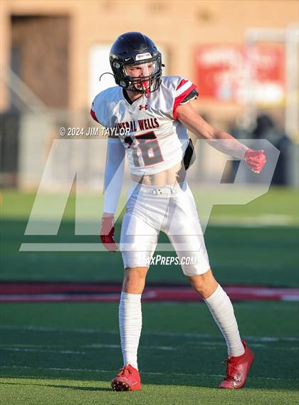 Thumbnail 1 in Springtown @ Mineral Wells (scrimmage) photogallery.
