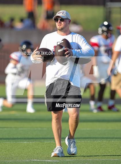 Thumbnail 1 in Springtown @ Mineral Wells (scrimmage) photogallery.