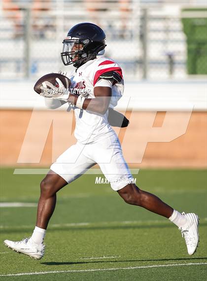 Thumbnail 3 in Springtown @ Mineral Wells (scrimmage) photogallery.