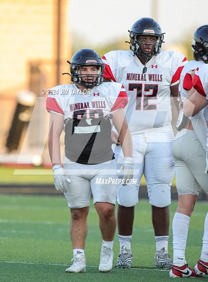 Thumbnail 2 in Springtown @ Mineral Wells (scrimmage) photogallery.