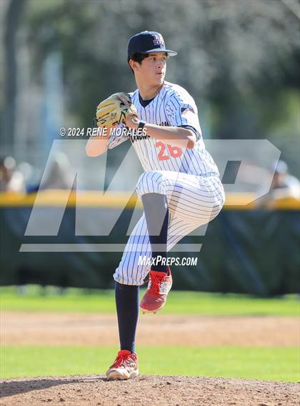 Thumbnail 3 in San Luis Obispo vs Maranatha photogallery.