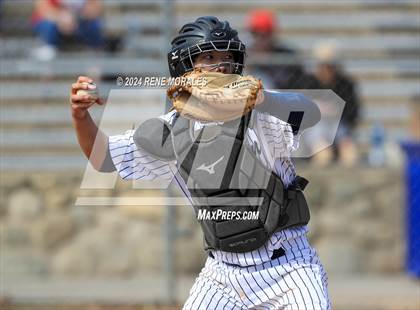 Thumbnail 2 in San Luis Obispo vs Maranatha photogallery.