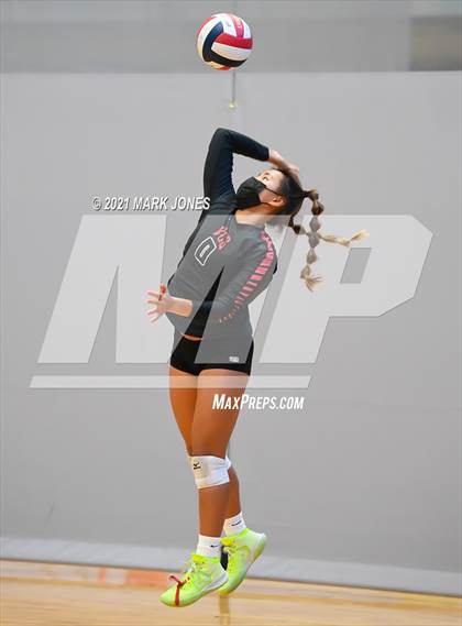 Thumbnail 2 in Village Christian vs. Archbishop Mitty (Nike Tournament of Champions) photogallery.