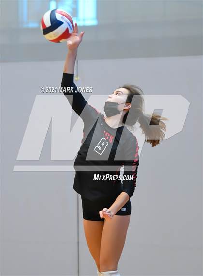 Thumbnail 3 in Village Christian vs. Archbishop Mitty (Nike Tournament of Champions) photogallery.