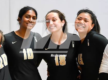 Thumbnail 2 in Village Christian vs. Archbishop Mitty (Nike Tournament of Champions) photogallery.