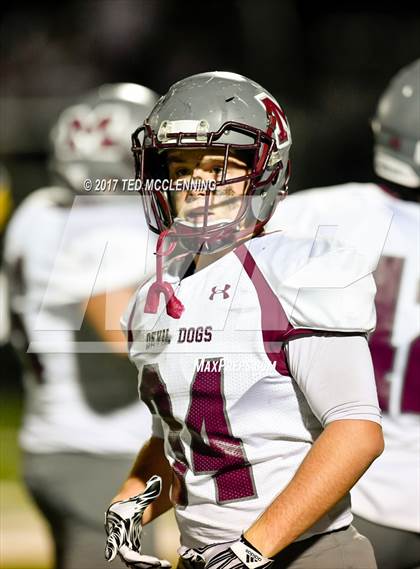 Thumbnail 1 in Morrilton vs. Wynne (AAA 5A 2nd Round Playoff) photogallery.