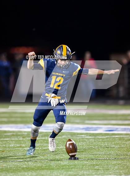 Thumbnail 1 in Morrilton vs. Wynne (AAA 5A 2nd Round Playoff) photogallery.