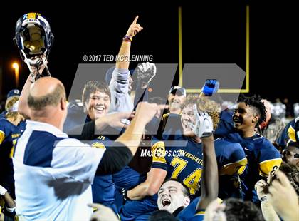 Thumbnail 1 in Morrilton vs. Wynne (AAA 5A 2nd Round Playoff) photogallery.