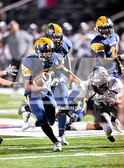 Thumbnail 3 in Morrilton vs. Wynne (AAA 5A 2nd Round Playoff) photogallery.