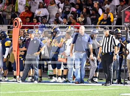 Thumbnail 3 in Morrilton vs. Wynne (AAA 5A 2nd Round Playoff) photogallery.