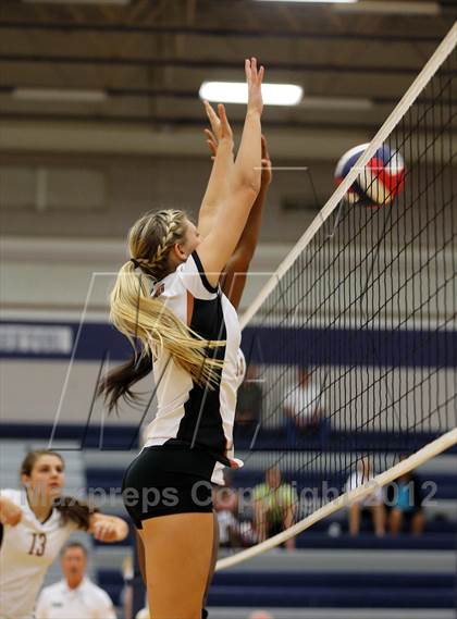 Thumbnail 2 in Round Rock Westwood @ Hendrickson photogallery.