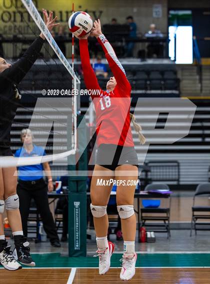 Thumbnail 2 in Union vs. Manti (UHSAA 3A 3rd Place) photogallery.