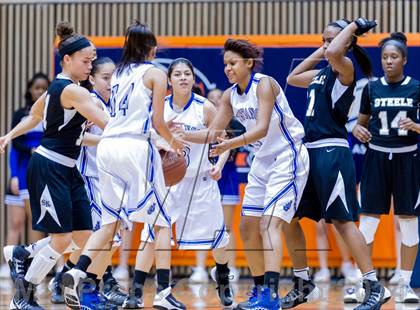 Thumbnail 3 in Steele vs. Jay (UIL 5A Bi-District Playoff) photogallery.
