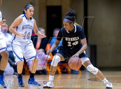 Thumbnail 1 in Steele vs. Jay (UIL 5A Bi-District Playoff) photogallery.