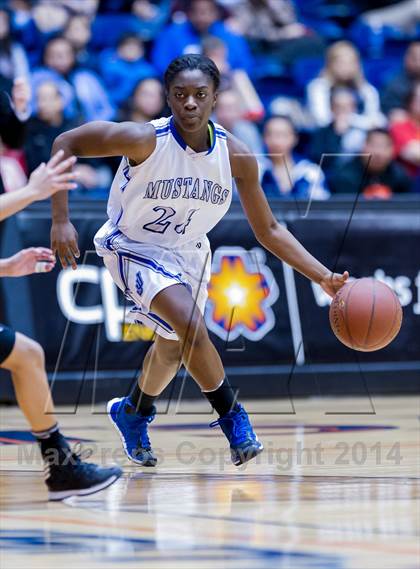 Thumbnail 1 in Steele vs. Jay (UIL 5A Bi-District Playoff) photogallery.