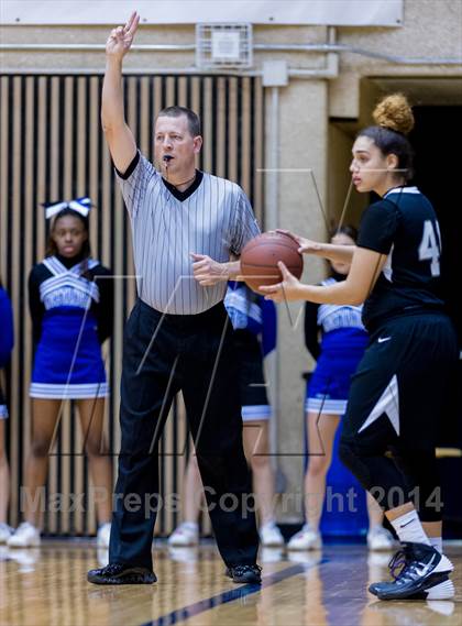 Thumbnail 3 in Steele vs. Jay (UIL 5A Bi-District Playoff) photogallery.