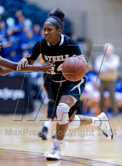 Thumbnail 2 in Steele vs. Jay (UIL 5A Bi-District Playoff) photogallery.