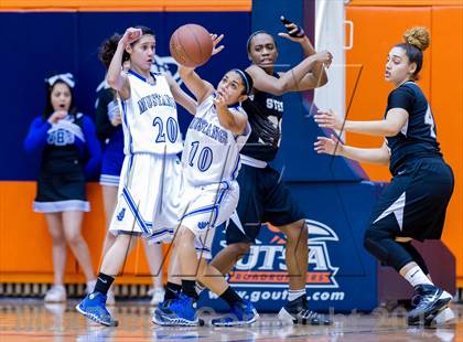 Thumbnail 1 in Steele vs. Jay (UIL 5A Bi-District Playoff) photogallery.