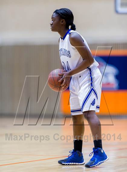 Thumbnail 1 in Steele vs. Jay (UIL 5A Bi-District Playoff) photogallery.