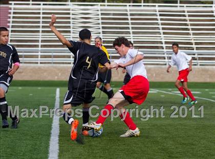 Thumbnail 3 in Sacramento Country Day vs. Millennium (CIF SJS D7 Final) photogallery.