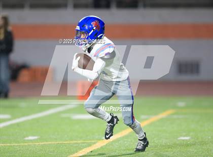 Thumbnail 2 in San Marcos vs South Pasadena (CIF SS Div 11 Rnd 1 Playoff) photogallery.