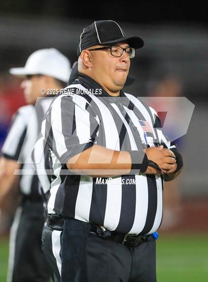 Thumbnail 2 in San Marcos vs South Pasadena (CIF SS Div 11 Rnd 1 Playoff) photogallery.