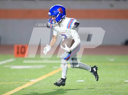 Thumbnail 1 in San Marcos vs South Pasadena (CIF SS Div 11 Rnd 1 Playoff) photogallery.