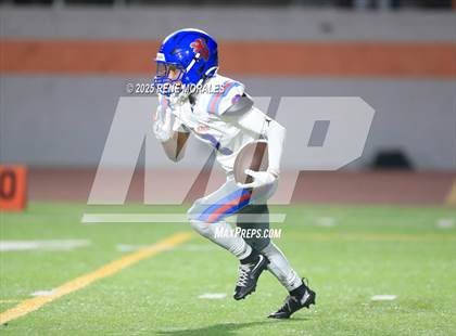 Thumbnail 3 in San Marcos vs South Pasadena (CIF SS Div 11 Rnd 1 Playoff) photogallery.