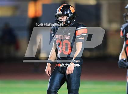 Thumbnail 2 in San Marcos vs South Pasadena (CIF SS Div 11 Rnd 1 Playoff) photogallery.