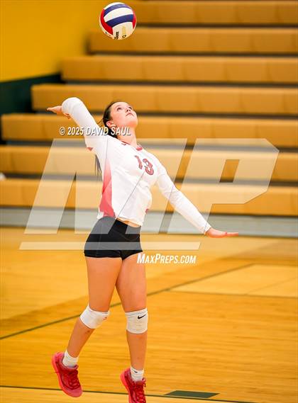 Thumbnail 2 in JV: Elizabeth @ Falcon photogallery.