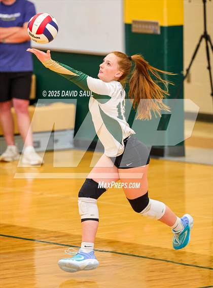 Thumbnail 2 in JV: Elizabeth @ Falcon photogallery.