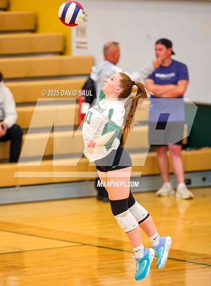 Thumbnail 3 in JV: Elizabeth @ Falcon photogallery.