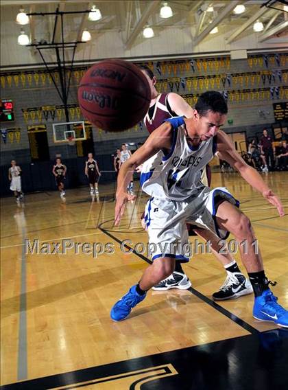 Thumbnail 1 in Whitney @ El Dorado (Del Oro Basketball Invitational) photogallery.