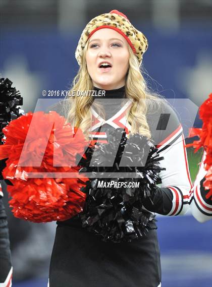 Thumbnail 3 in Iraan vs. Bremond (UIL 2A Division 2 Final) photogallery.