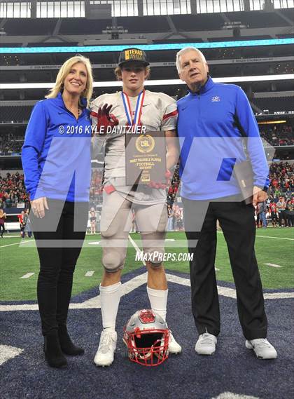 Thumbnail 1 in Iraan vs. Bremond (UIL 2A Division 2 Final) photogallery.