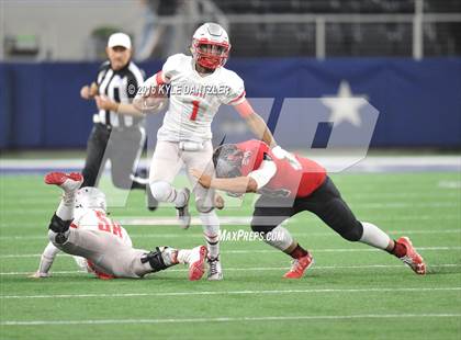 Thumbnail 1 in Iraan vs. Bremond (UIL 2A Division 2 Final) photogallery.