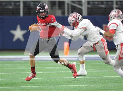 Thumbnail 3 in Iraan vs. Bremond (UIL 2A Division 2 Final) photogallery.