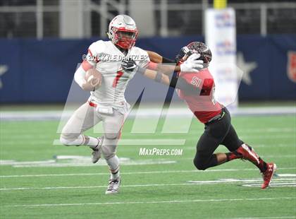 Thumbnail 1 in Iraan vs. Bremond (UIL 2A Division 2 Final) photogallery.