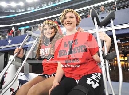 Thumbnail 2 in Iraan vs. Bremond (UIL 2A Division 2 Final) photogallery.