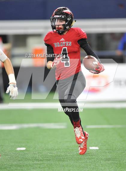 Thumbnail 2 in Iraan vs. Bremond (UIL 2A Division 2 Final) photogallery.