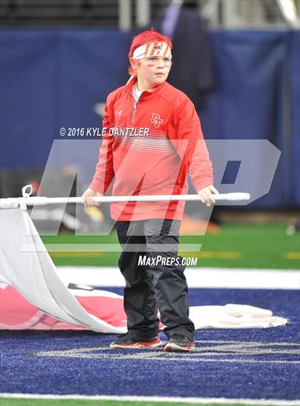 Thumbnail 1 in Iraan vs. Bremond (UIL 2A Division 2 Final) photogallery.