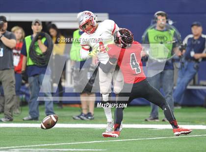 Thumbnail 3 in Iraan vs. Bremond (UIL 2A Division 2 Final) photogallery.
