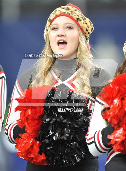 Thumbnail 2 in Iraan vs. Bremond (UIL 2A Division 2 Final) photogallery.