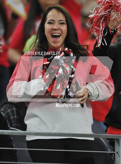 Thumbnail 2 in Iraan vs. Bremond (UIL 2A Division 2 Final) photogallery.