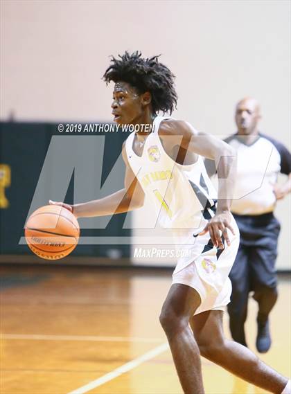 Thumbnail 2 in Huntington St. Joseph Prep vs. Word of God Christian Academy (Hoops and Dreams Showcase) photogallery.