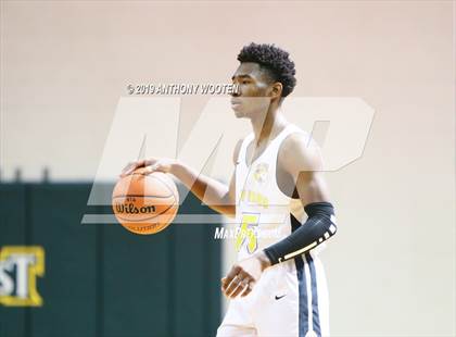 Thumbnail 3 in Huntington St. Joseph Prep vs. Word of God Christian Academy (Hoops and Dreams Showcase) photogallery.