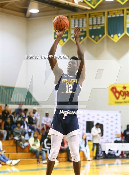 Thumbnail 1 in Huntington St. Joseph Prep vs. Word of God Christian Academy (Hoops and Dreams Showcase) photogallery.